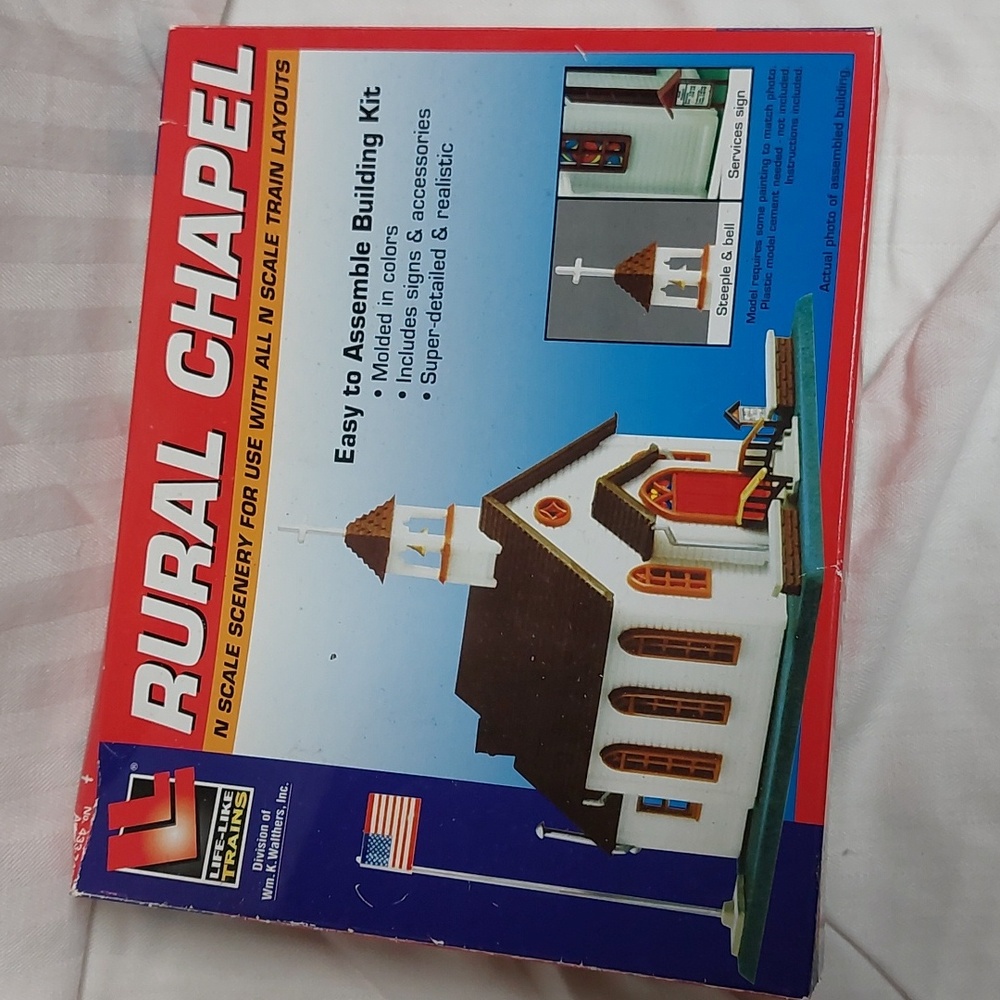 LifeLike Trains 'The HO Scale Rural Chapel'